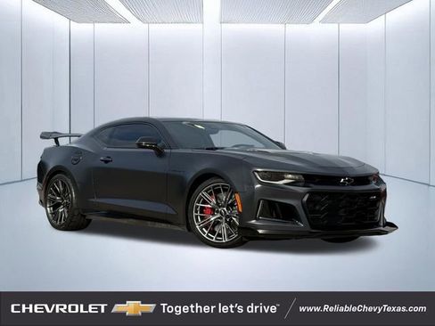 Used 2024 Chevrolet Camaro ZL1 RWD image 1