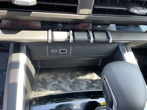 New 2026 Chevrolet Colorado LT image 18