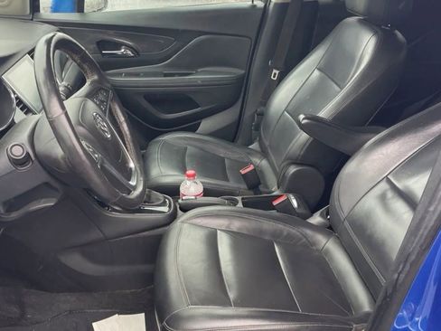Used 2018 Buick Encore Essence image 5