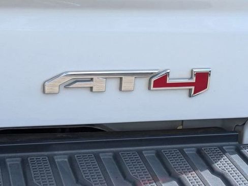 Used 2021 GMC Sierra 1500 AT4 image 7