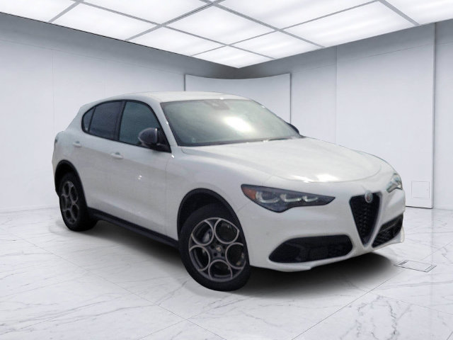 New 2025 Alfa Romeo Stelvio Sprint AWD/4WD image 1