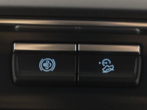 Used 2025 Ford F450 Platinum w/ FX4 Off-Road Package image 43