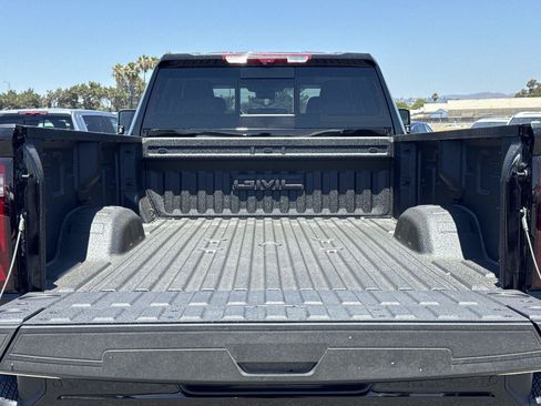 New 2026 GMC Sierra 2500 Denali w/ Denali Reserve Package AWD/4WD image 27