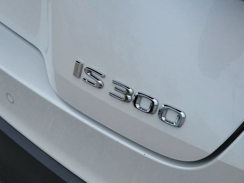 Used 2023 Lexus IS 300 w/ Comfort Package RWD image 5