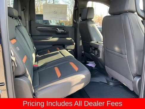 New 2026 GMC Sierra 1500 AT4 w/ AT4 Premium Package AWD/4WD image 20