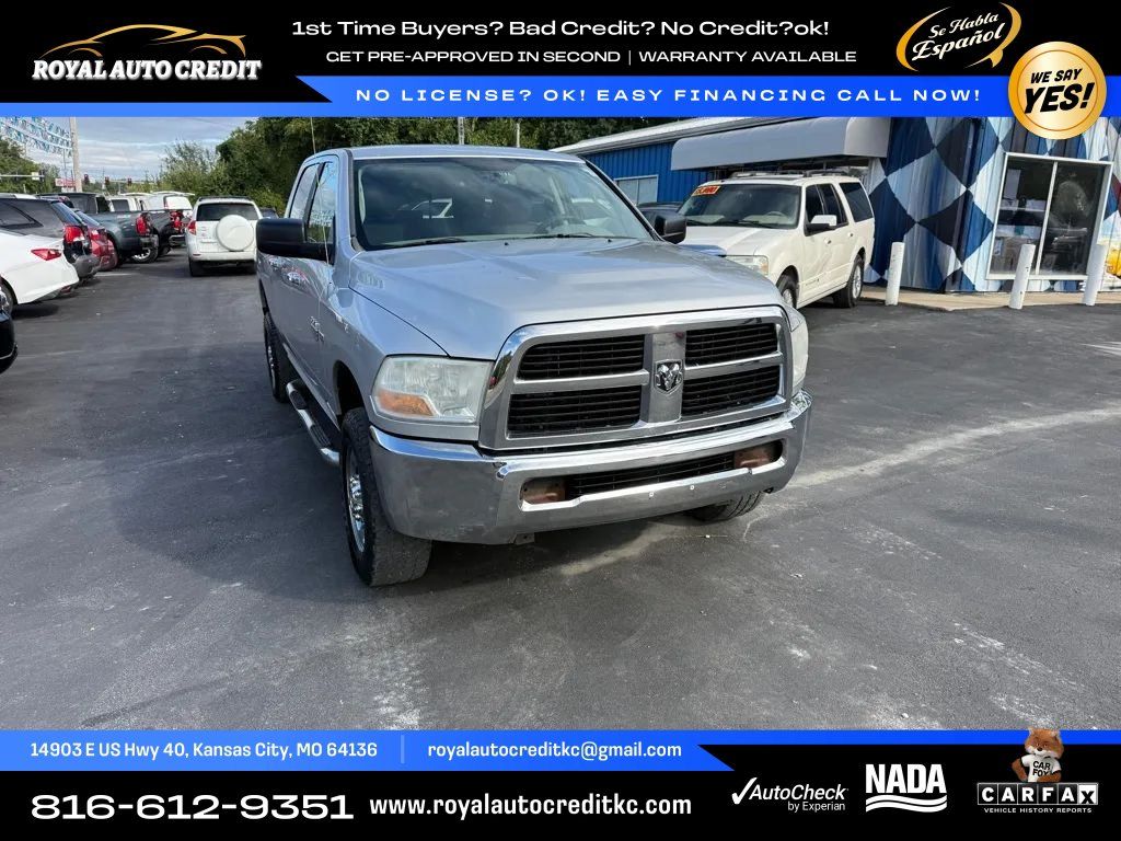 Used 2011 RAM 2500 SLT AWD/4WD image 2