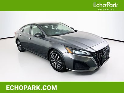 Used 2024 Nissan Altima 2.5 SV