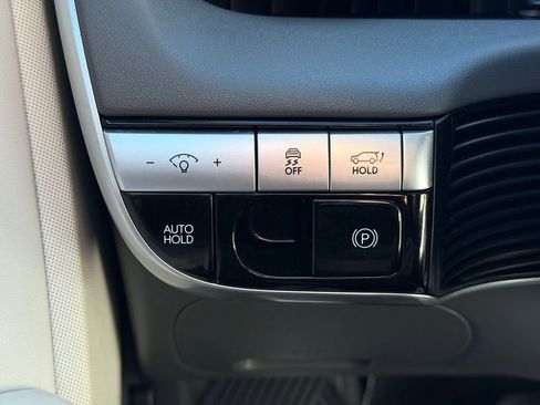 Used 2023 Hyundai Ioniq 5 SEL image 10