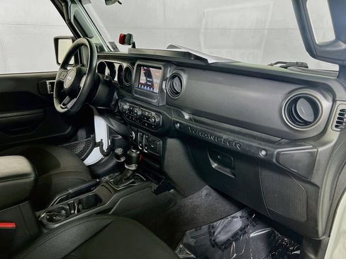 Used 2023 Jeep Wrangler Sport AWD/4WD image 27