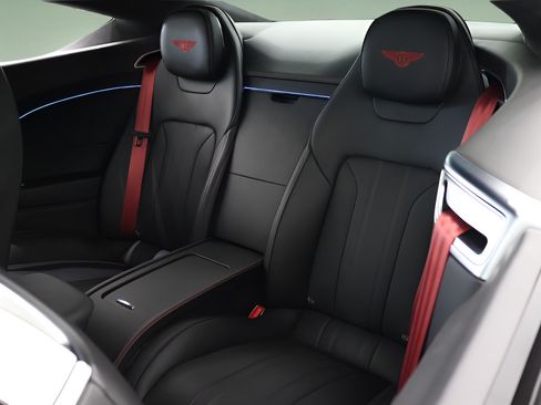 Used 2022 Bentley Continental GT AWD/4WD image 16