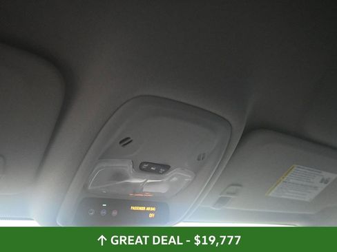 Used 2025 Buick Encore GX Preferred image 37