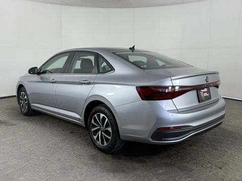 Used 2026 Volkswagen Jetta S FWD image 5