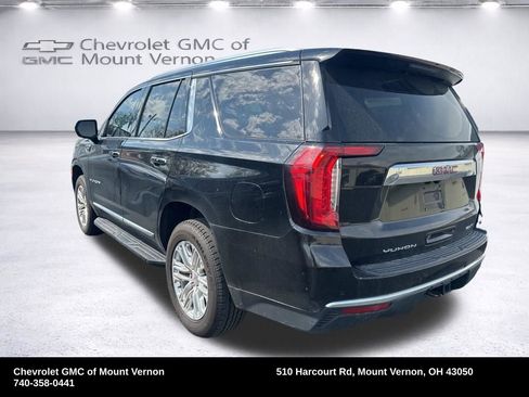 Used 2024 GMC Yukon SLT image 2