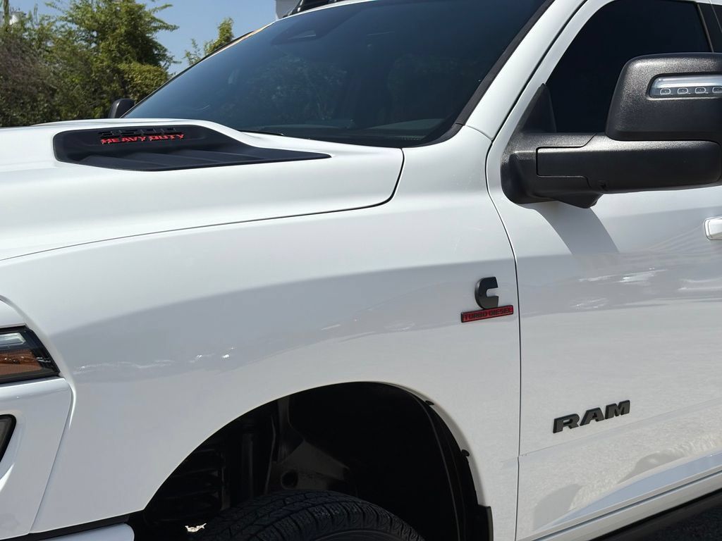 Used 2026 RAM 3500 Laramie AWD/4WD image 10