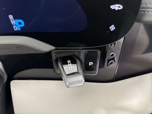 Certified 2023 Porsche Taycan Turbo S image 33