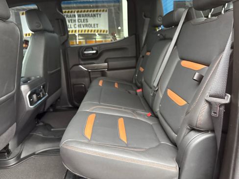 Used 2021 GMC Sierra 1500 AT4 image 32