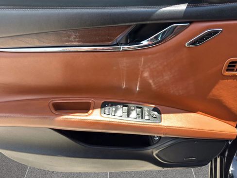 Used 2016 Maserati Quattroporte S RWD image 26