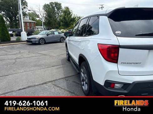 Used 2023 Honda Passport EX-L image 10