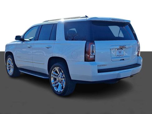 Used 2017 GMC Yukon SLT w/ Premium Edition image 4
