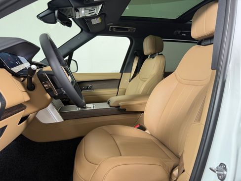 New 2026 Land Rover Range Rover Long Wheelbase SE AWD/4WD image 5