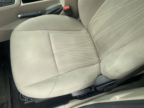 Used 2018 Ford Focus SE image 11