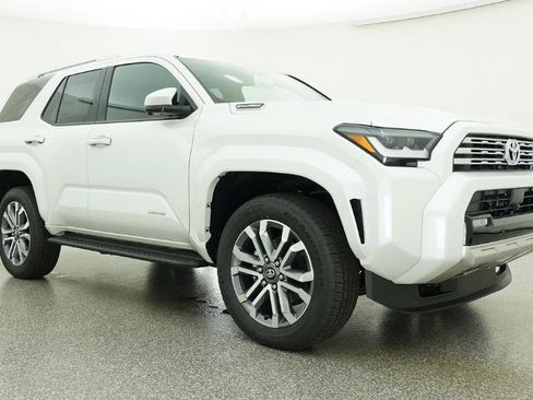 New 2026 Toyota 4Runner Limited AWD/4WD image 39