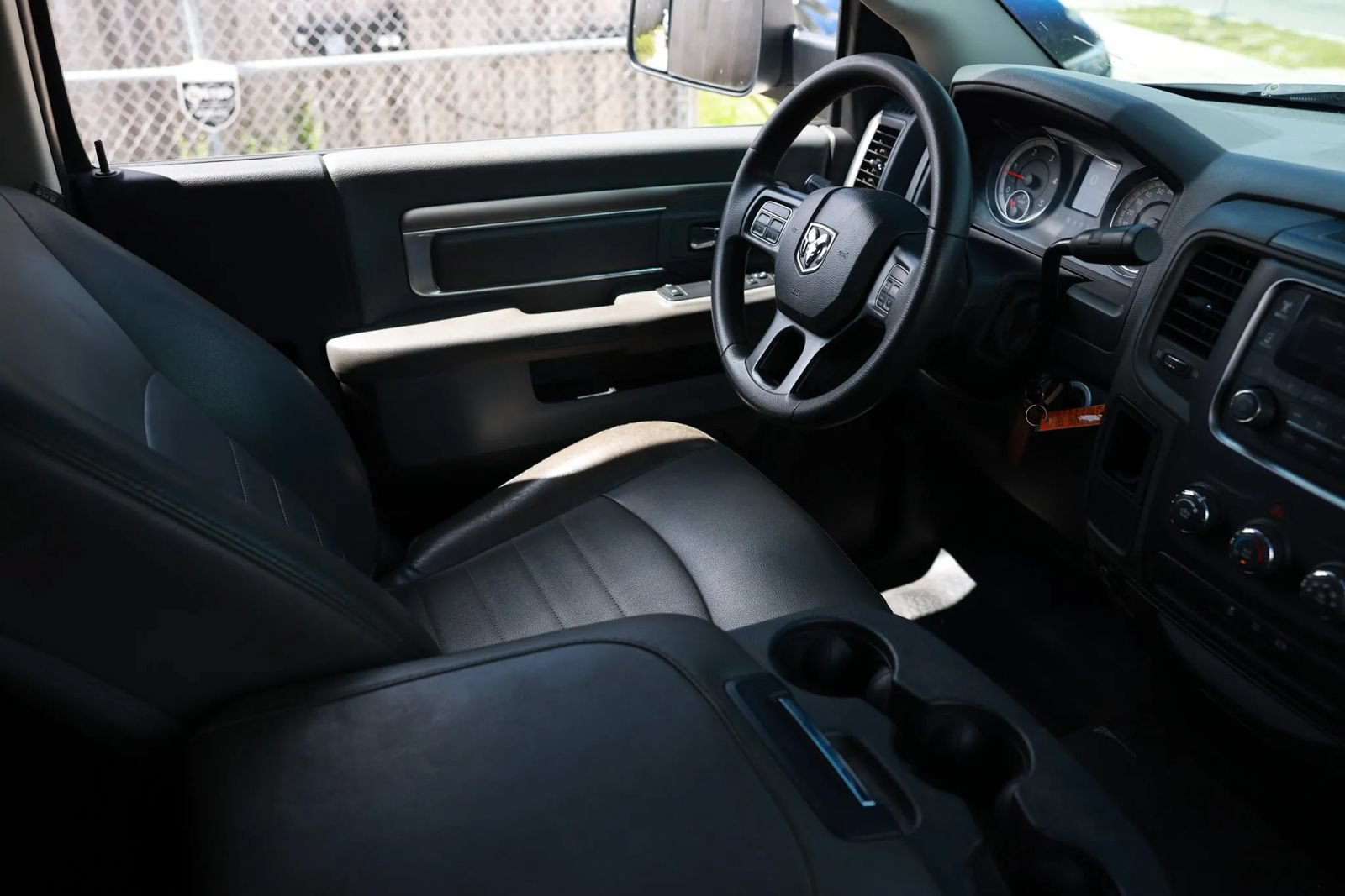 Used 2018 RAM 2500 Tradesman w/ Power & Remote Entry Group RWD image 12