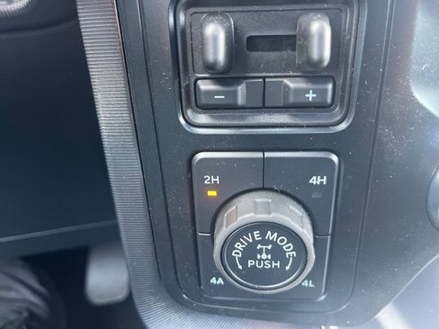 New 2025 Ford F150 Platinum w/ Equipment Group 702A High image 22