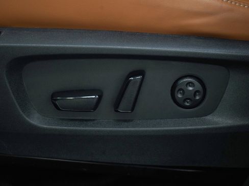 Used 2024 INFINITI QX60 Sensory image 30