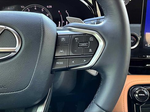 Used 2024 Lexus NX 250 FWD w/ Cold Area Package image 25