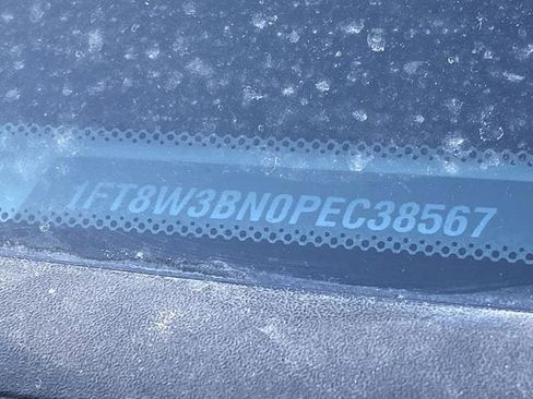 Used 2023 Ford F350 XLT w/ 360-Degree Camera Package AWD/4WD image 14