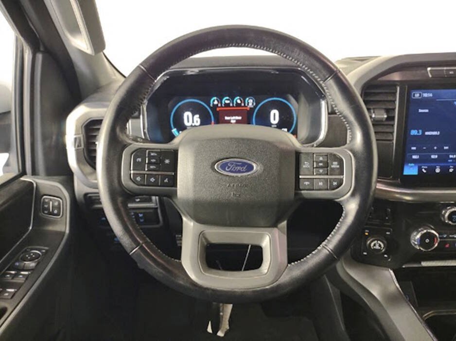 Used 2022 Ford F150 Lariat w/ FX4 Off-Road Package AWD/4WD image 14
