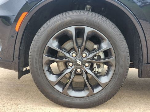 Used 2025 Dodge Durango GT AWD/4WD image 14