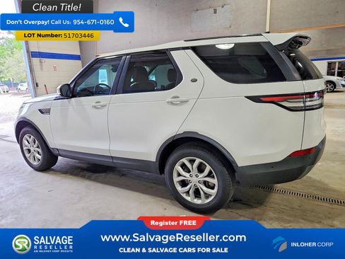 Used 2019 Land Rover Discovery SE AWD/4WD image 3