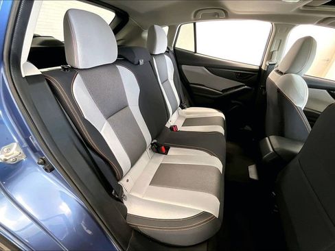 Used 2019 Subaru Crosstrek 2.0i Premium w/ Moonroof Package AWD/4WD image 27