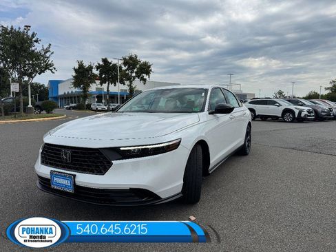New 2025 Honda Accord SE image 1
