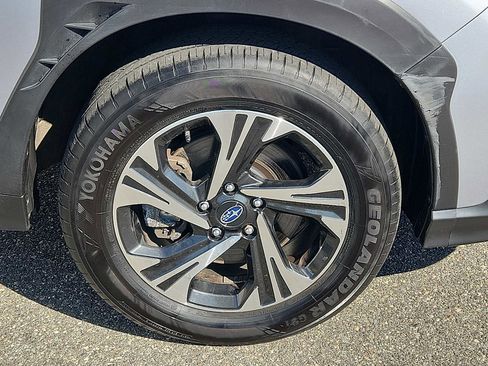 Used 2024 Subaru Crosstrek 2.0i Premium image 8