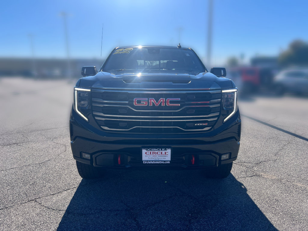 Used 2022 GMC Sierra 1500 AT4 w/ AT4 Preferred Package AWD/4WD image 14