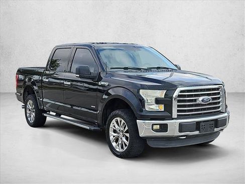 Used 2015 Ford F150 XLT w/ Equipment Group 302A Luxury AWD/4WD image 3