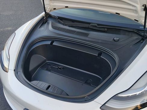 Used 2020 Tesla Model 3 Long Range image 12