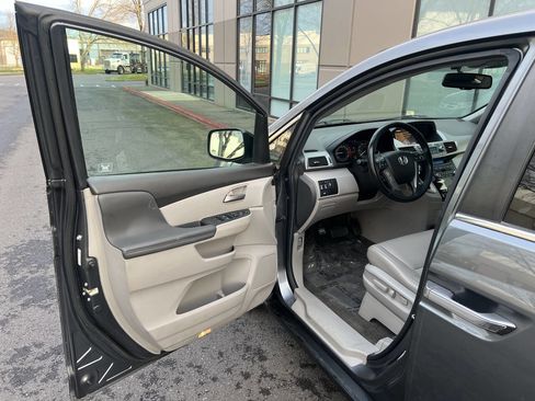 Used 2012 Honda Odyssey EX-L image 7