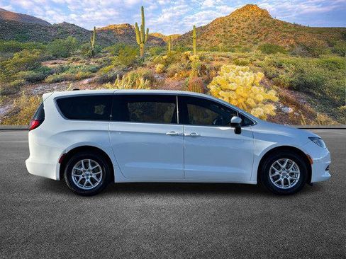 Used 2022 Chrysler Voyager LX w/ Fleet Security Group image 3