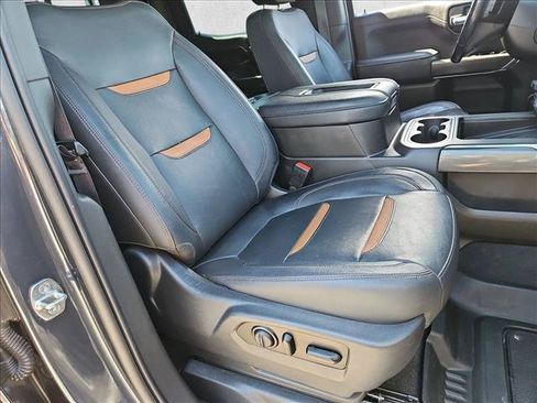 Used 2021 GMC Sierra 1500 AT4 w/ AT4 Preferred Package AWD/4WD image 20