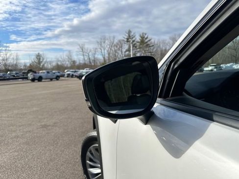 Used 2024 MAZDA CX-90 3.3 Turbo w/ Preferred Plus AWD/4WD image 14