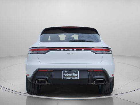 Certified 2026 Porsche Macan image 4