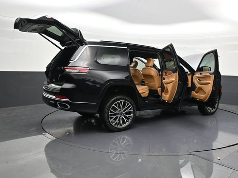 Used 2021 Jeep Grand Cherokee L Summit AWD/4WD image 33