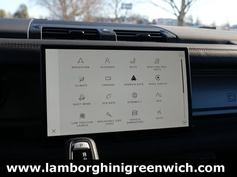 Used 2025 Land Rover Defender 110 image 23