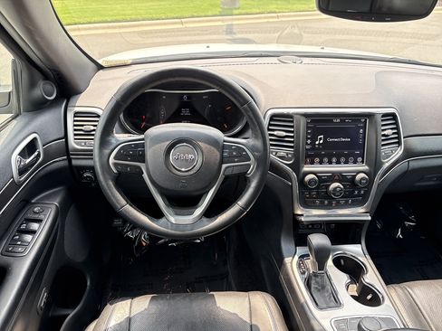 Used 2018 Jeep Grand Cherokee Limited w/ Luxury Group II AWD/4WD image 20