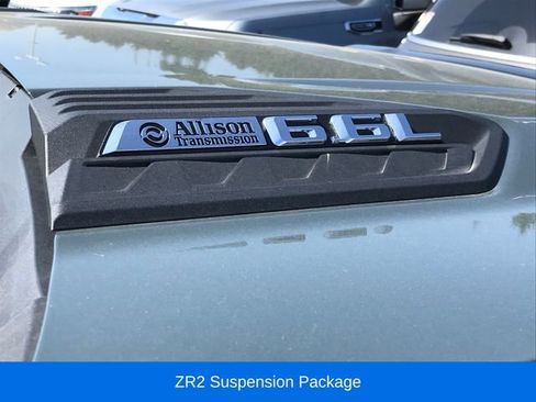 Used 2026 Chevrolet Silverado 2500 ZR2 w/ LPO, Dark Essentials Package AWD/4WD image 5