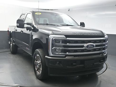 Used 2025 Ford F250 King Ranch AWD/4WD image 2